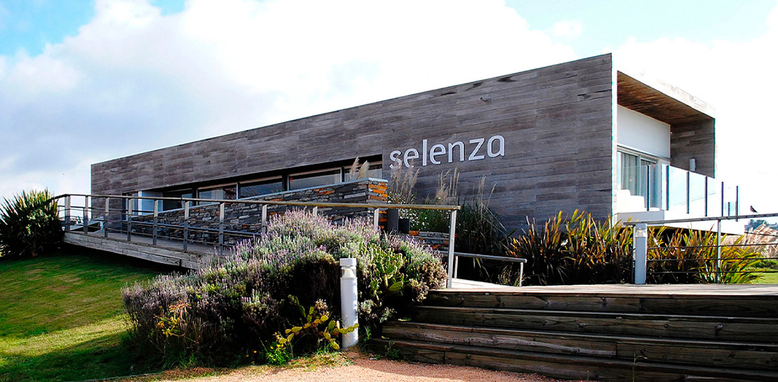Selenza showroom | Uruguay