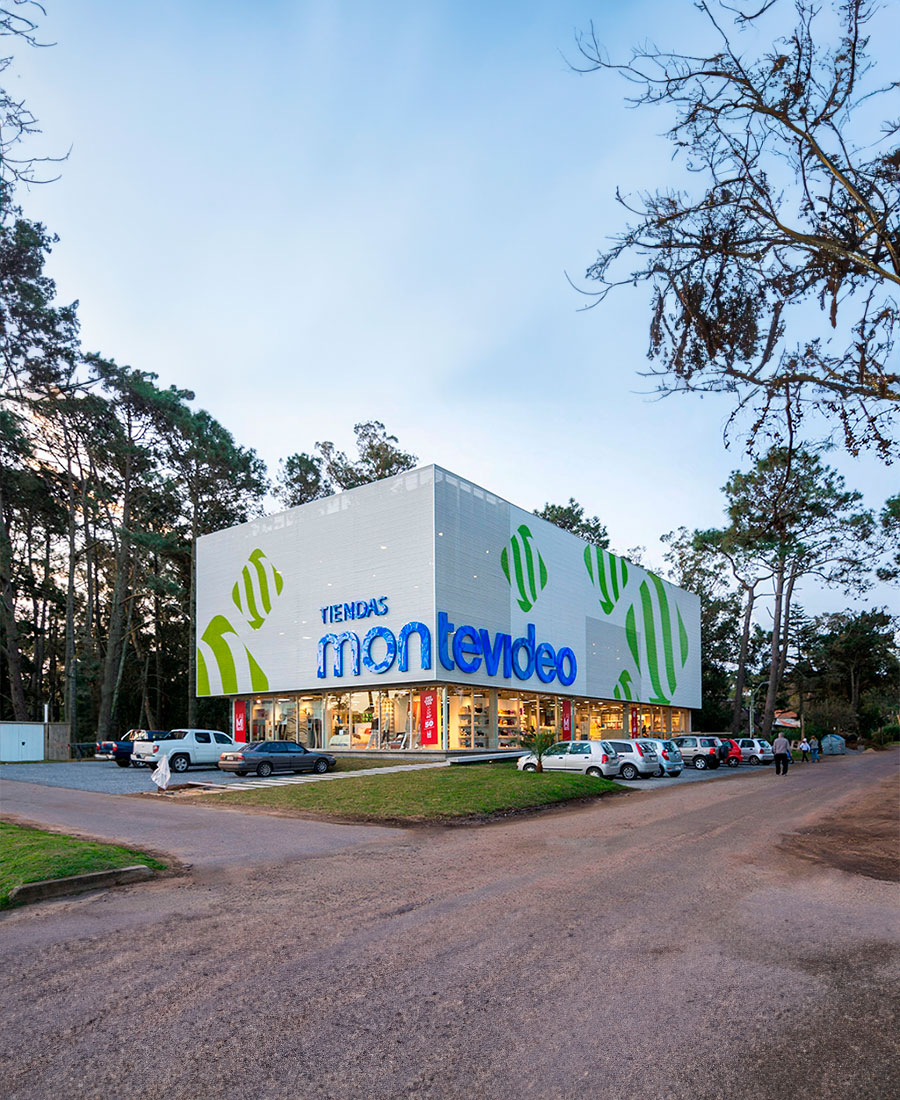 Tiendas Montevideo | Uruguay - Commercial
